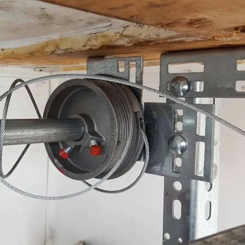 garage-repair-door-cable garage-repair-door-cable
